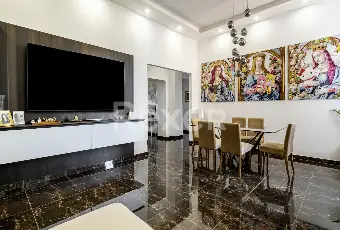 Rexer-Roma-Quadrilocale-con-cantina-Altro