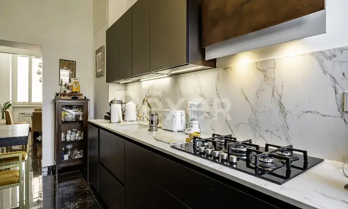 Rexer-Roma-Quadrilocale-con-cantina-Altro