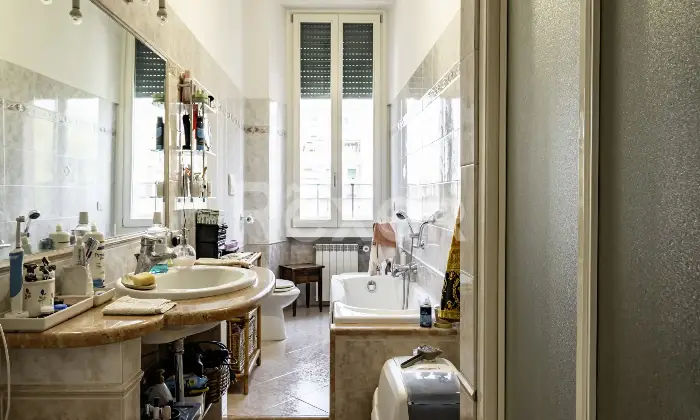 Rexer-Roma-Quadrilocale-con-cantina-Altro