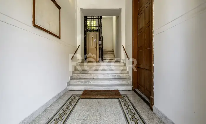 Rexer-Roma-Quadrilocale-con-cantina-Altro