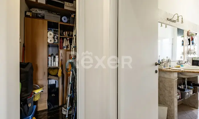 Rexer-Roma-Quadrilocale-con-cantina-Altro