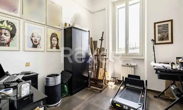 Rexer-Roma-Quadrilocale-con-cantina-Altro