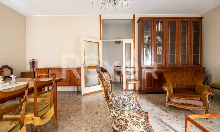 Rexer-Abbiategrasso-Quadrilocale-con-cantina-Altro