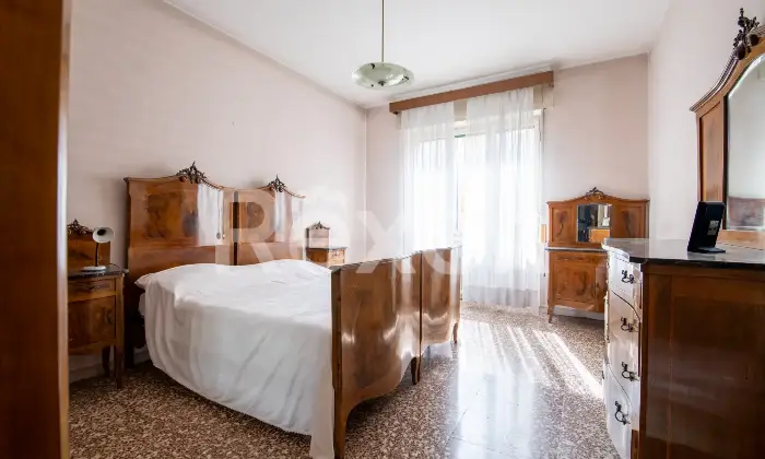 Rexer-Abbiategrasso-Quadrilocale-con-cantina-Altro