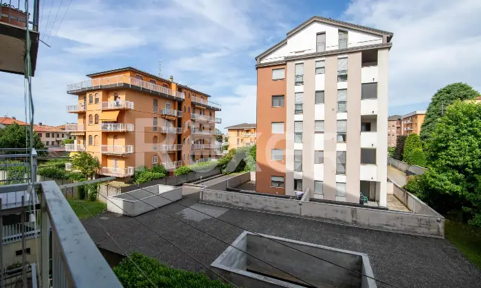 Rexer-Abbiategrasso-Quadrilocale-con-cantina-Altro