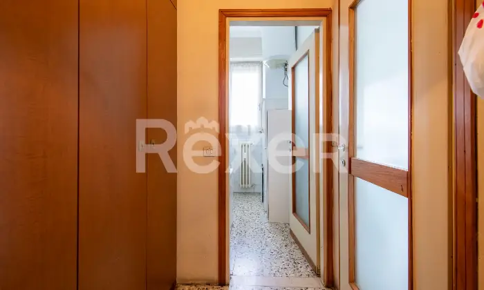 Rexer-Abbiategrasso-Quadrilocale-con-cantina-Altro
