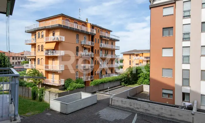 Rexer-Abbiategrasso-Quadrilocale-con-cantina-Altro