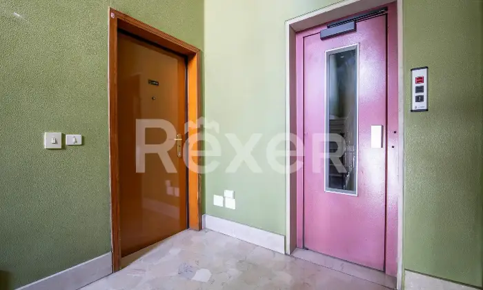 Rexer-Abbiategrasso-Quadrilocale-con-cantina-Altro