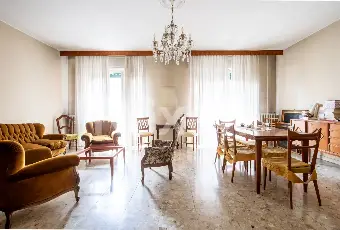 Rexer-Abbiategrasso-Quadrilocale-con-cantina-Altro