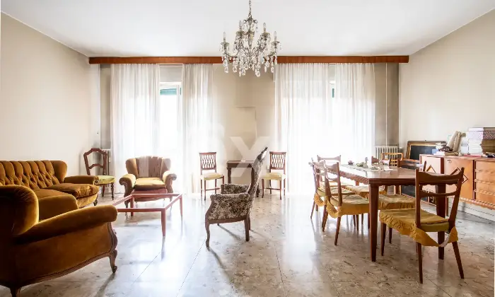 Rexer-Abbiategrasso-Quadrilocale-con-cantina-Altro