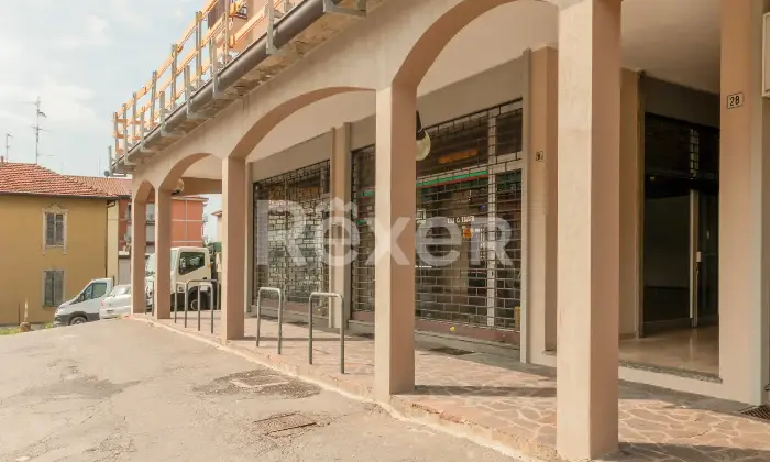 Rexer-Calolziocorte-Locale-Commerciale-in-ottime-condizioni-Altro
