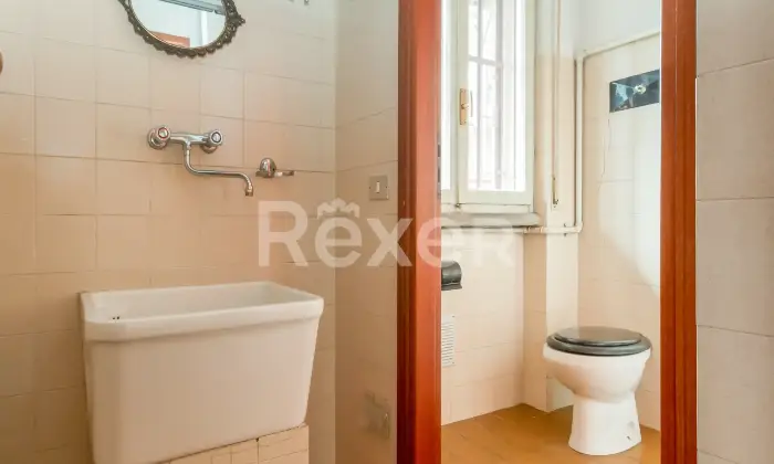 Rexer-Calolziocorte-Locale-Commerciale-in-ottime-condizioni-Altro
