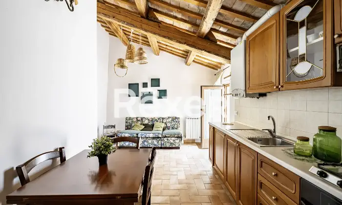Rexer-Matelica-Tenuta-panoramica-tra-i-vigneti-di-Matelica-ospitalit-natura-e-design-Altro