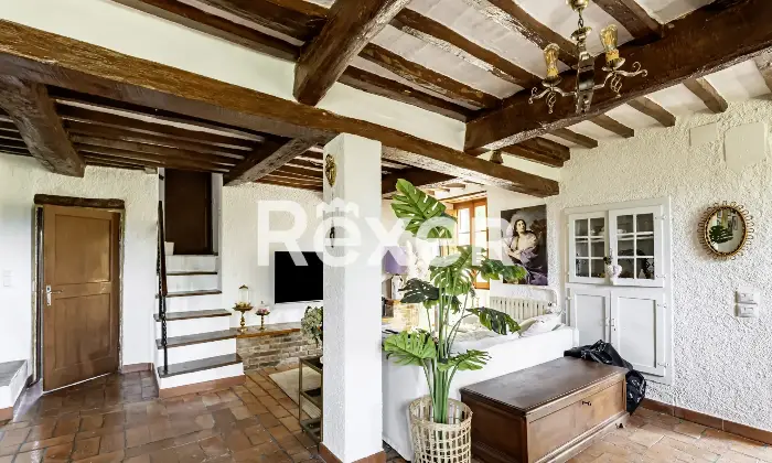 Rexer-Matelica-Tenuta-panoramica-tra-i-vigneti-di-Matelica-ospitalit-natura-e-design-Altro