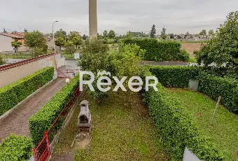 Rexer-Boltiere-Splendida-villa-a-schiera-con-giardino-e-terrazzo-Boltiere-Altro