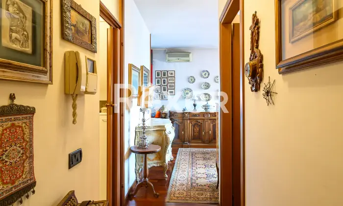 Rexer-Treviso-Appartamento-in-Fonderia-Corridoio