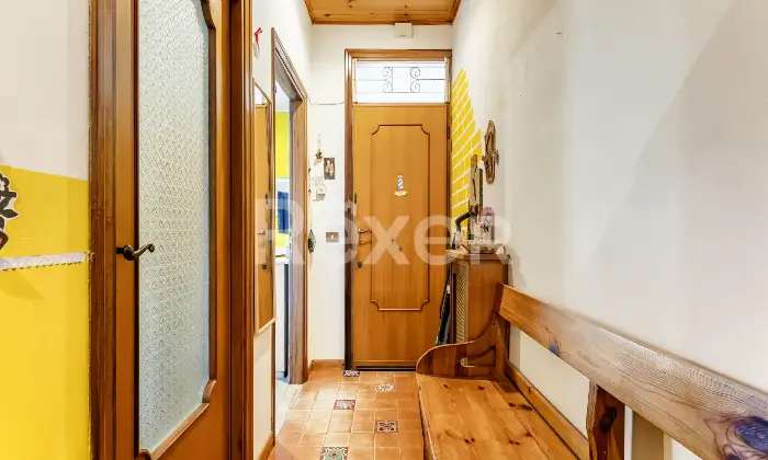 Rexer-Osteria-Nuova-Roma-Osteria-Nuova-Pentalocale-con-posti-auto-Altro