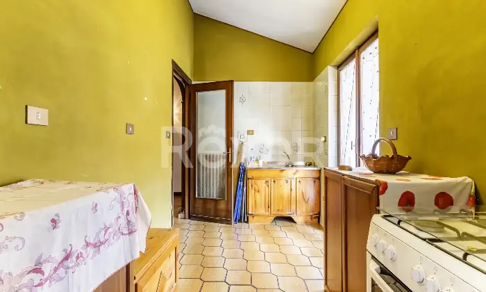 Rexer-Osteria-Nuova-Roma-Osteria-Nuova-Pentalocale-con-posti-auto-Altro