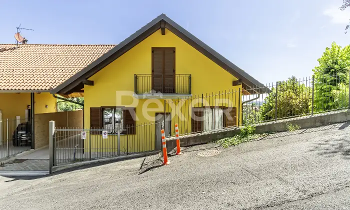 Rexer-Pavarolo-Villa-Indipendente-da-Ultimare-con-Giardino-Privato-Pavarolo-TO-Altro