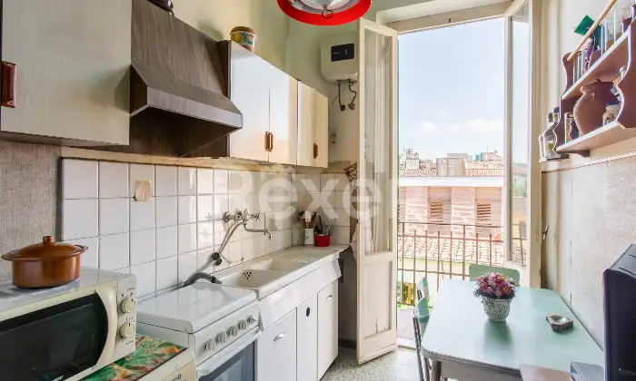Rexer-Firenze-Santissima-Annunziata-appartamento-di-cinque-vani-con-balcone-panoramico-Altro