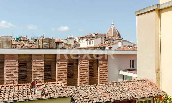 Rexer-Firenze-Santissima-Annunziata-appartamento-di-cinque-vani-con-balcone-panoramico-Altro
