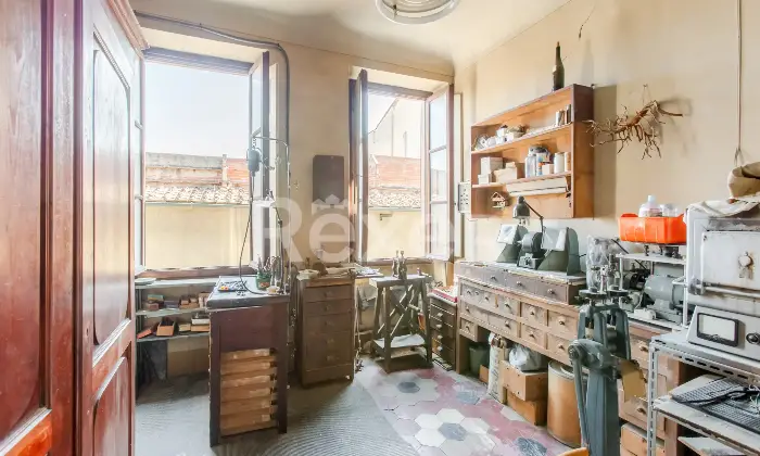 Rexer-Firenze-Santissima-Annunziata-appartamento-di-cinque-vani-con-balcone-panoramico-Altro