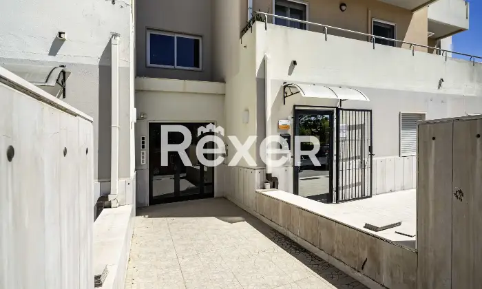 Rexer-Catanzaro-Ampio-e-luminoso-appartamento-a-Catanzaro-Altro