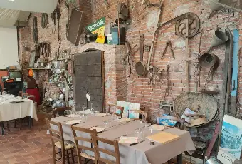 Rexer-Strevi-In-Vendita-Agriturismo-con-Vigneto-e-Fabbricati-Storici-Regione-Carpeneta-Strevi-AL-Altro