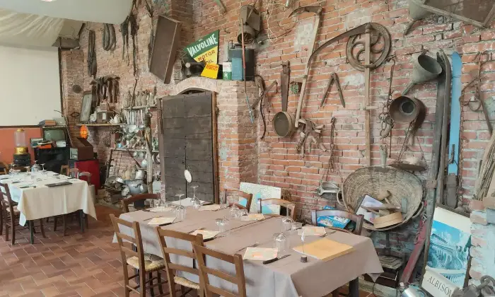 Rexer-Strevi-In-Vendita-Agriturismo-con-Vigneto-e-Fabbricati-Storici-Regione-Carpeneta-Strevi-AL-Altro
