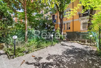 Rexer-Milano-Appartamento-con-giardino-Giardino