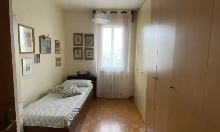 Rexer-Abano-Terme-Luminoso-appartamento-nel-cuore-di-Abano-Terme-Camera-da-letto