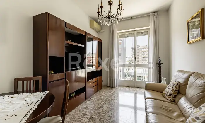 Rexer-Milano-Famagosta-Piazza-Miani-ampio-bilocale-con-due-balconi-disponibile-anche-un-box-auto-Altro
