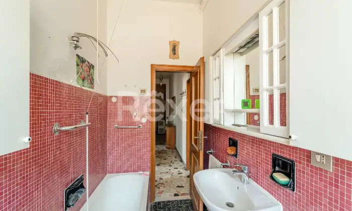 Rexer-Bologna-Appartamento-trilocale-a-Bologna-Altro