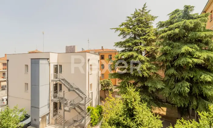 Rexer-Bologna-Appartamento-trilocale-a-Bologna-Altro