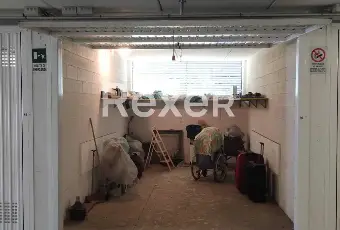 Rexer-Lido-di-Jesolo-GARAGE-IN-ZONA-PIAZZA-TORINO-A-CIRCA-METRI-DALLA-SPIAGGIA-Altro