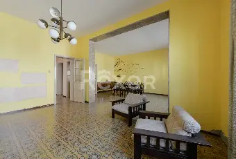 Rexer-Pavone-del-Mella-Casa-indipendente-con-ampi-spazi-e-cortile-privato-In-centro-paese-Altro