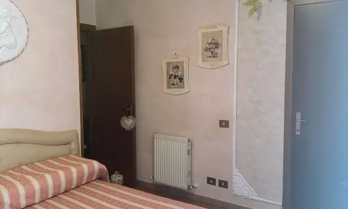 Rexer-Castelnuovo-di-Porto-Vendita-due-appartamenti-mq-complessivi-Via-Montefiore-Castelnuovo-di-Porto-RM-Altro