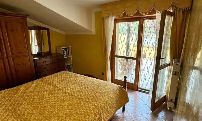 Rexer-Castelnuovo-di-Porto-Vendita-due-appartamenti-mq-complessivi-Via-Montefiore-Castelnuovo-di-Porto-RM-Altro