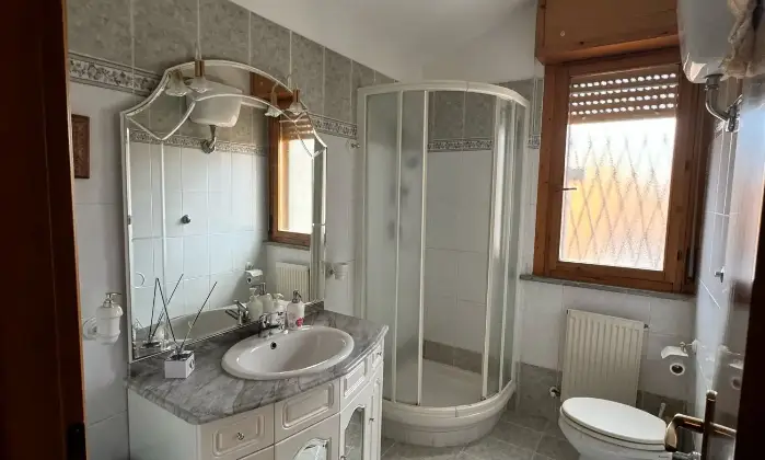 Rexer-Castelnuovo-di-Porto-Vendita-due-appartamenti-mq-complessivi-Via-Montefiore-Castelnuovo-di-Porto-RM-Altro