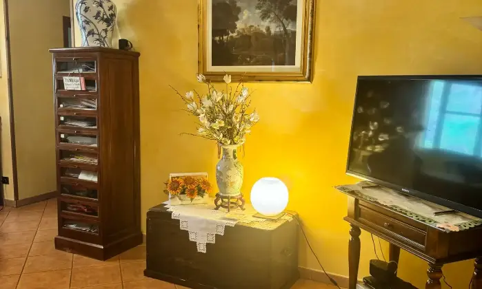 Rexer-Castelnuovo-di-Porto-Vendita-due-appartamenti-mq-complessivi-Via-Montefiore-Castelnuovo-di-Porto-RM-Altro