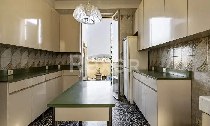 Rexer-Genova-UNICO-ATTICO-IN-ALBARO-CON-METRI-DI-TERRAZZO-AL-PIANO-CATEGORIA-A-Altro