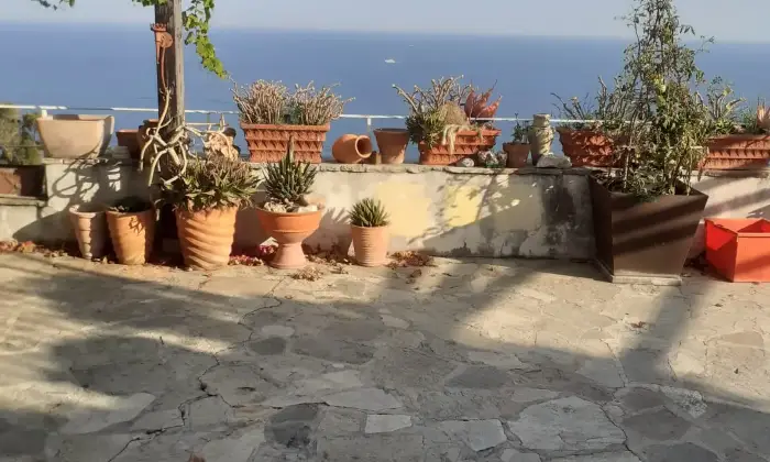 Rexer-Latte-Villa-in-vendita-in-via-Ciabauda-Ventimiglia-Altro
