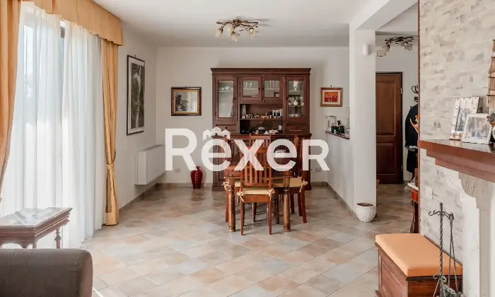 Rexer-Itri-Villa-Esclusiva-con-Piscina-e-Parco-Privato-Altro