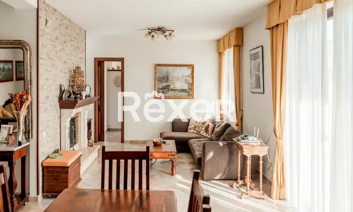 Rexer-Itri-Villa-Esclusiva-con-Piscina-e-Parco-Privato-Altro