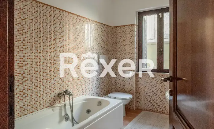 Rexer-Itri-Villa-Esclusiva-con-Piscina-e-Parco-Privato-Altro