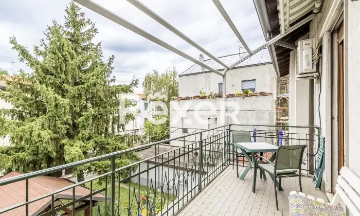 Rexer-Cormano-Cormano-quadrilocale-di-mq-con-terrazzo-Altro