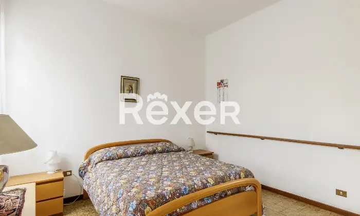 Rexer-Cormano-Cormano-quadrilocale-di-mq-con-terrazzo-Altro