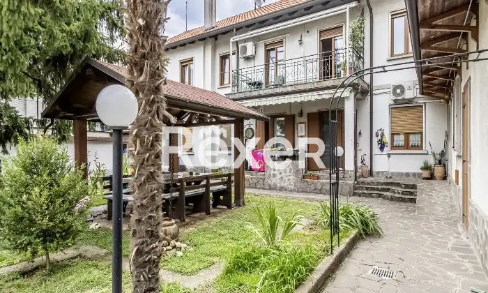 Rexer-Cormano-Cormano-quadrilocale-di-mq-con-terrazzo-Altro