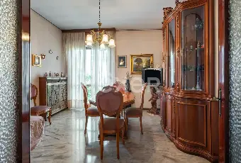 Rexer-Spirano-Villa-bifamiliare-con-giardino-Altro