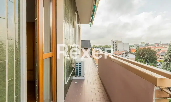 Rexer-Pioltello-Luminoso-trilocale-con-balconi-box-e-cantina-Via-Emilia-Pioltello-Altro